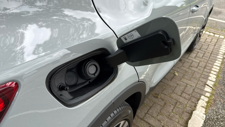 Volvo XC40 2.0 B4P Ultra Dark 5dr Auto Petrol Estate